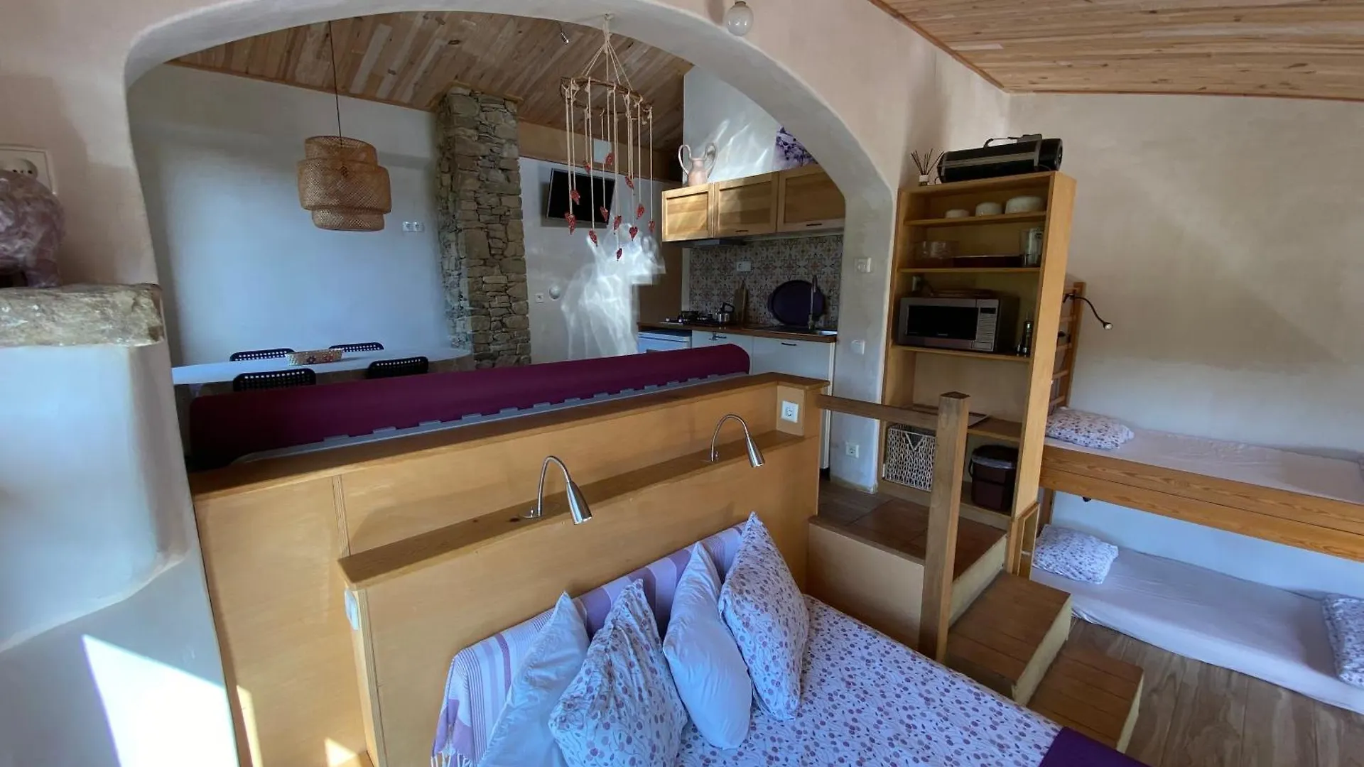 Can Banal - Camping Y Masia Rural Montagut Campsite