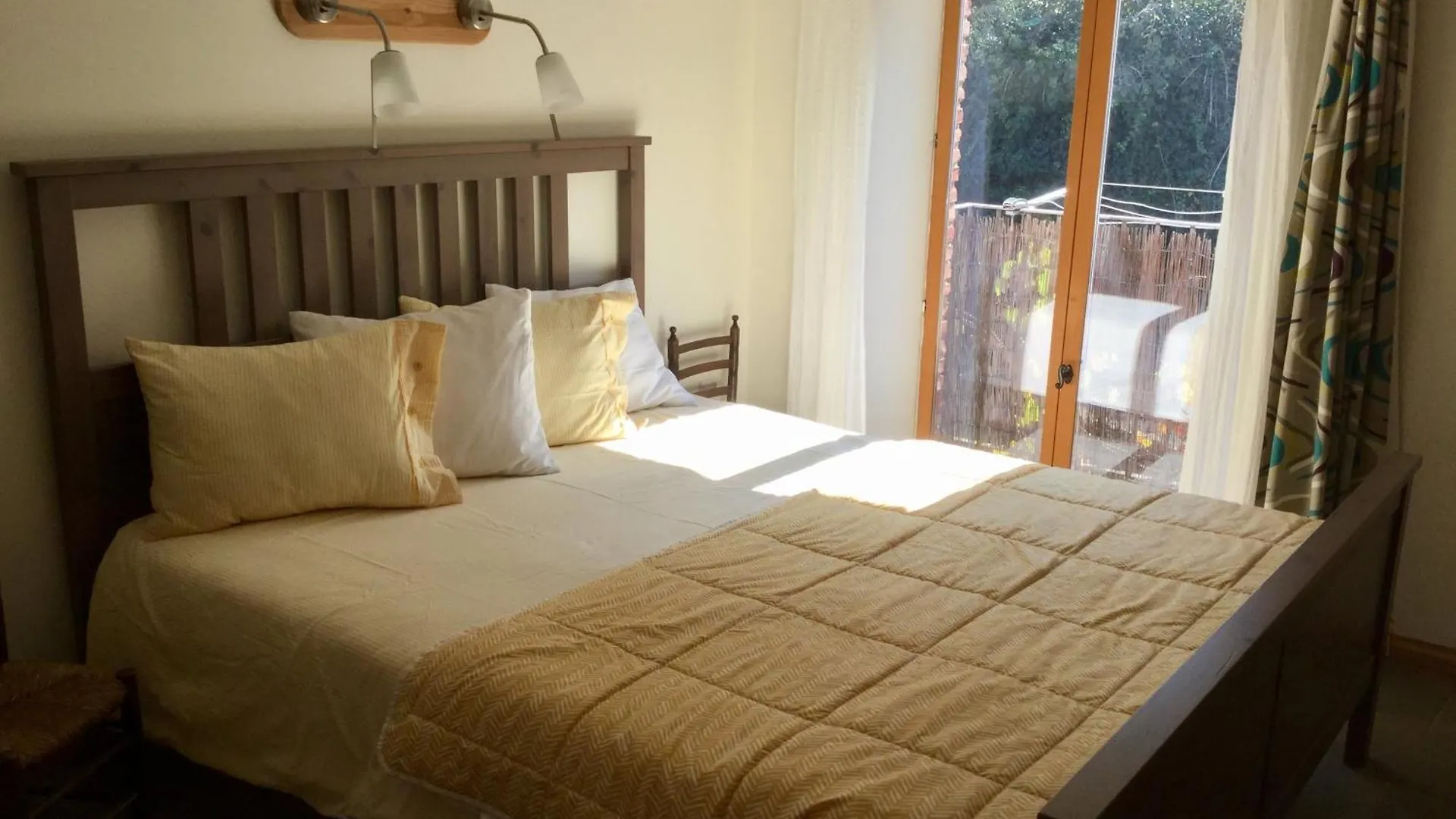 Can Banal - Camping Y Masia Rural Montagut 0*,