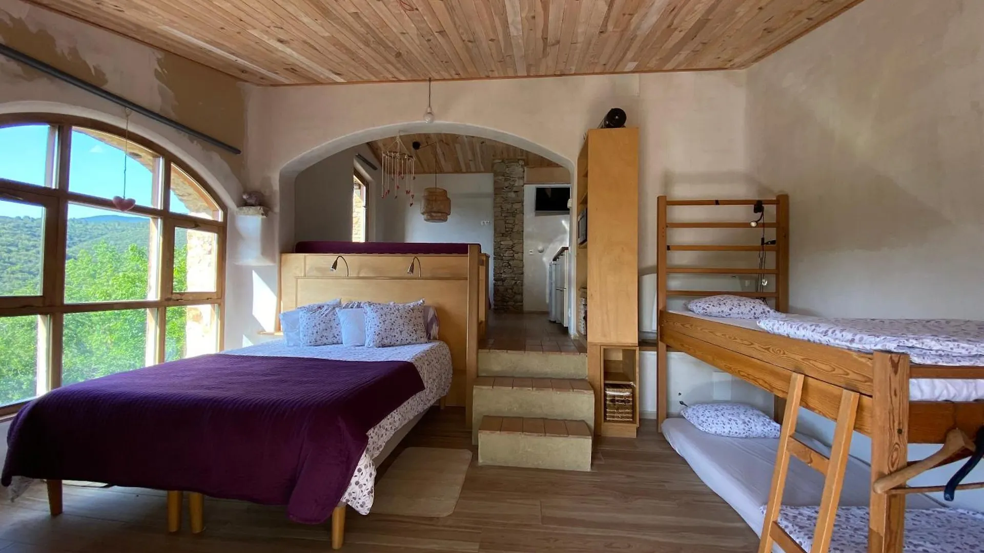 Can Banal - Camping Y Masia Rural Montagut 0*,